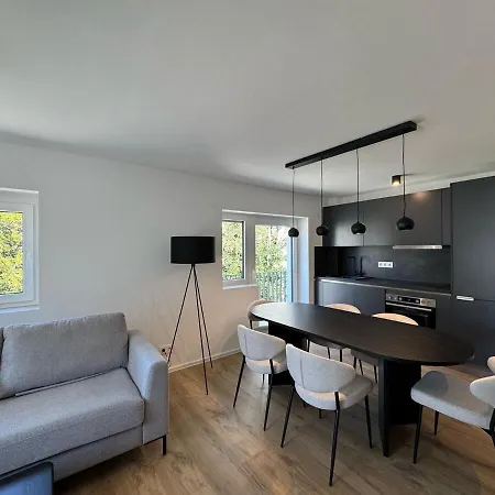 Exklusives Wohnen In Bestlage - I *